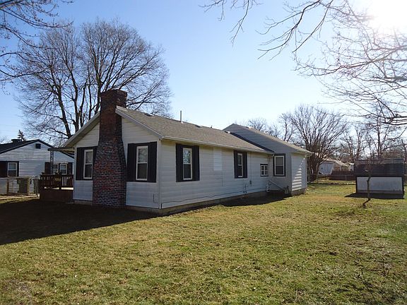 Side yard and shed 