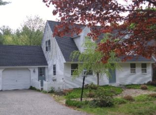 201 S Merrimack Rd, Hollis, NH 03049