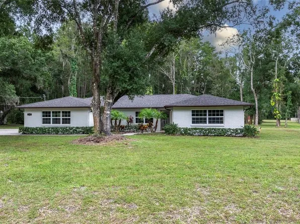 3490 Old Keystone Rd, Tarpon Springs, FL 34688