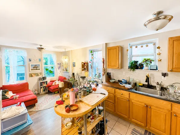 5230 Larchwood Ave Floor 2, Philadelphia, PA 19143