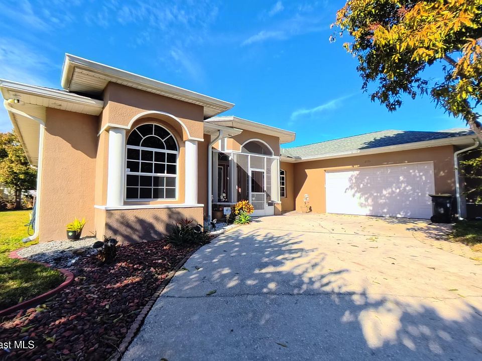 1st image of 2672 Peralta Dr SE