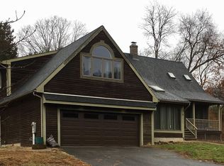 37 Bethany Rd, Beacon Falls, CT 06403