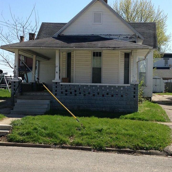 2nd image of 9 E Hefron St