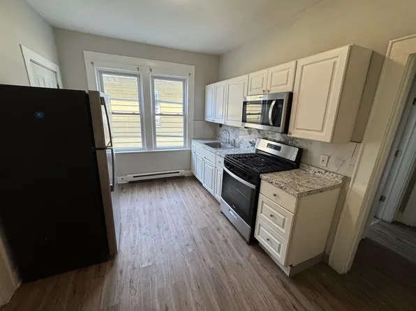 110 Hilton Ave, Vauxhall, NJ