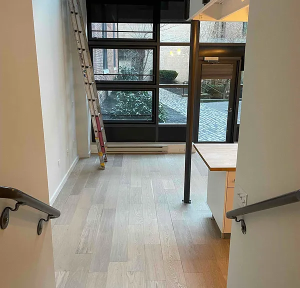 251 Heath St — Photo 2