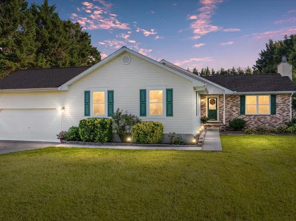 100 Chestnut Ln, Queenstown, MD 21658