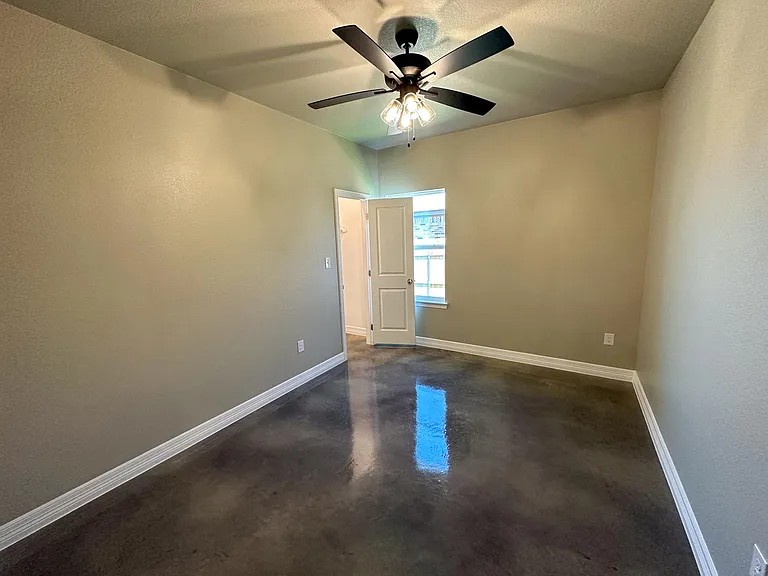 1121 Antelope Trl #B — Photo 6