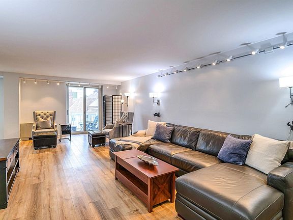 4th image of 101 S Plaza Pl APT 310