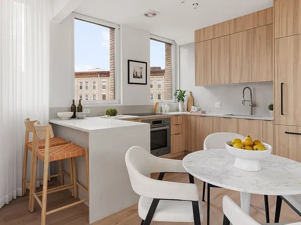 128 Woodpoint Rd #3, Brooklyn, NY 11211