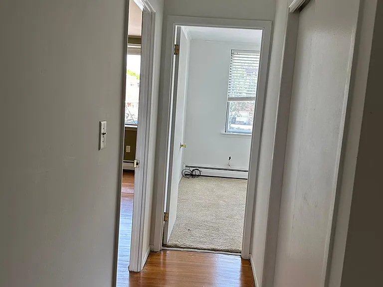 34 Hampton Ct — Photo 16