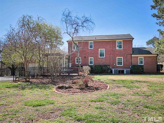 Backyard is fenced in