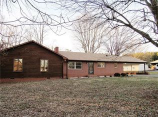 298 Piney Grove Church Rd, Mount Airy, NC 27030