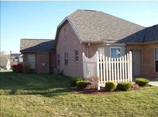 2119 Lake View Dr, Belle Vernon, PA 15012