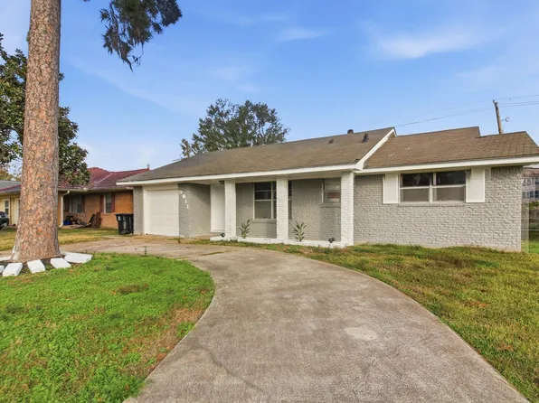 9011 Parkette Dr, Houston, TX 77078