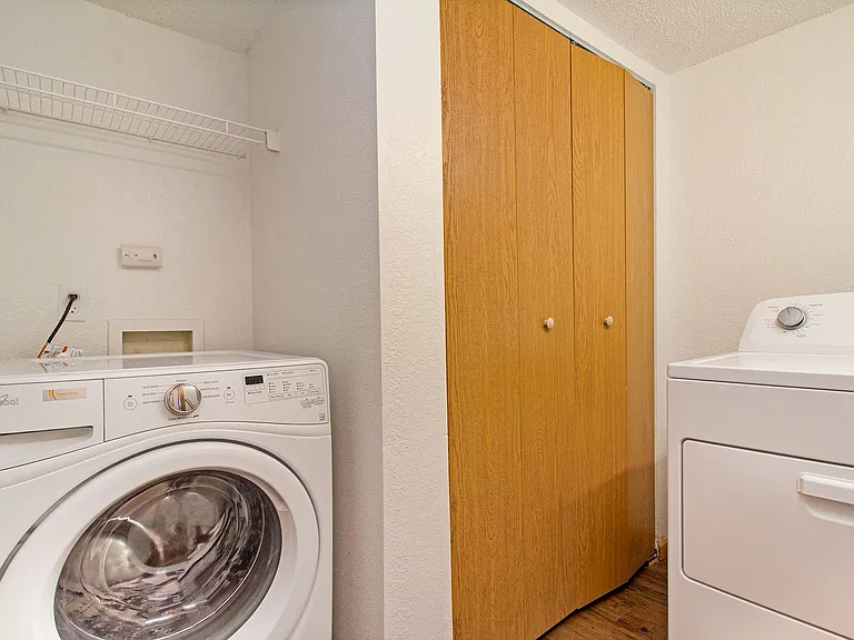 Savannah Trace Townhomes — Photo 10