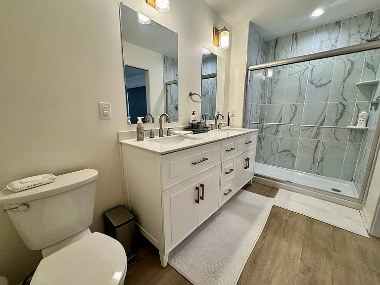 7920 Patrick Ave — Photo 9
