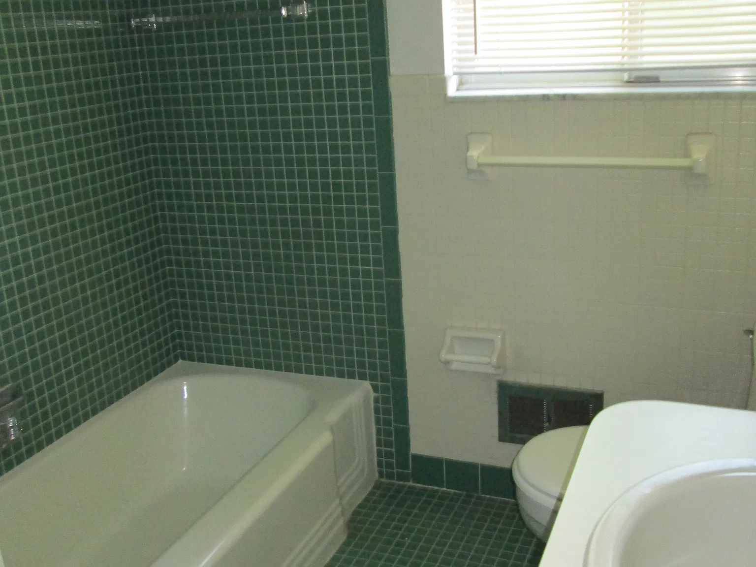 1 bed, 700 sqft, $945 — Photo 4