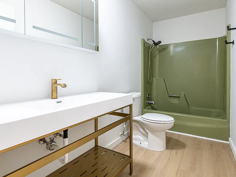 307 McMaster Pl — Photo 11