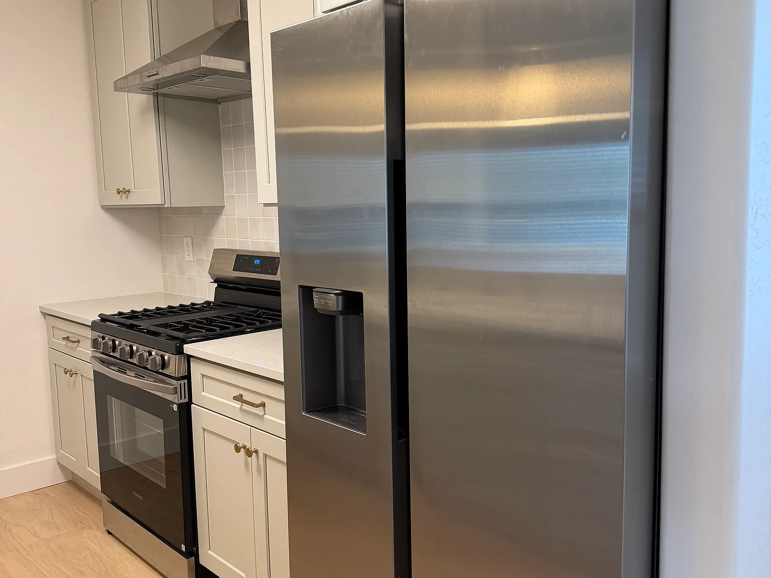 3 bed, 1456 sqft, $2,900 — Photo 4