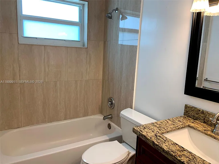 6407 SW 5th St — Photo 27