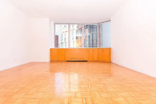 Rented by New York Residence | media 15