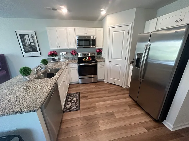 2769 Prince Charles Ct — Photo 13