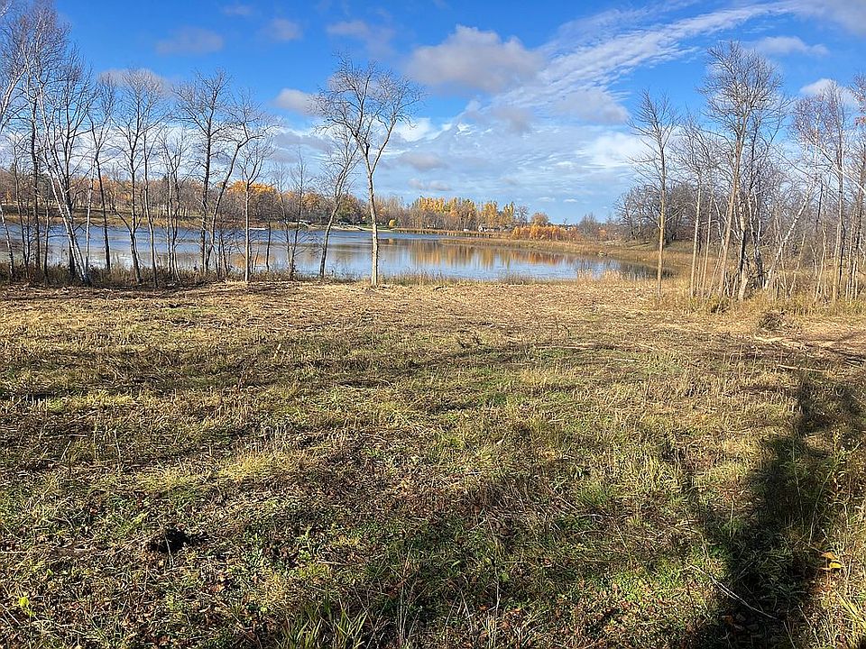 2nd image of 8 Forgotten Bay Rd