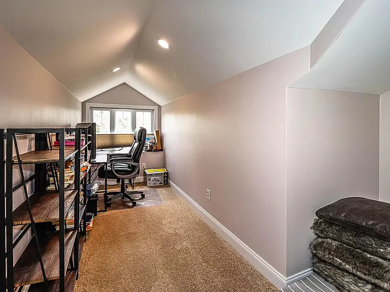 84 Central Ave — Photo 3