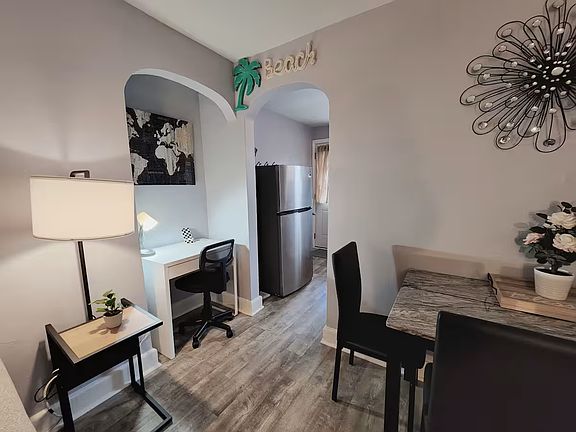 3rd image of 1855 E Ocean View Ave APT 1