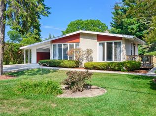 1335 Harms Rd, Glenview, IL 60025