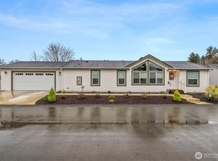 3320 Meadowbrook Ln SE, Lacey, WA