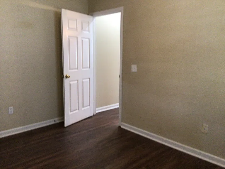 303 Stallion Rd — Photo 15