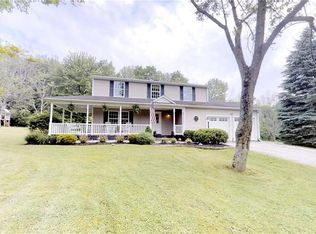 13225 Stoney Springs Dr, Chardon, OH 44024