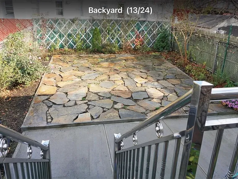 Tomlinson Ave — Photo 12