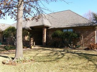 1700 Meadow Crest Ln, Mansfield, TX 76063