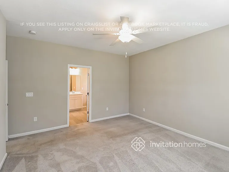 9884 Lemon Grass Ln — Photo 11