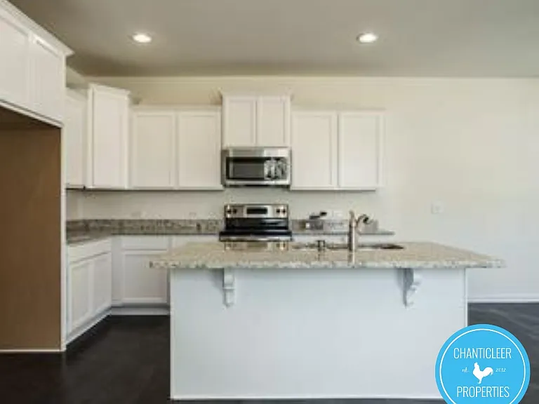 5830 Crestlawn Ct #1 — Photo 11
