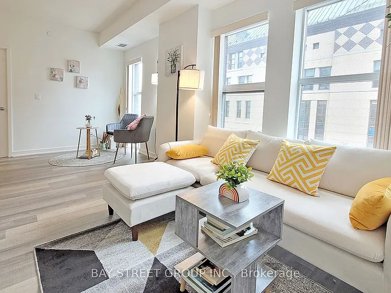 181 Huron St #204 — Photo 18