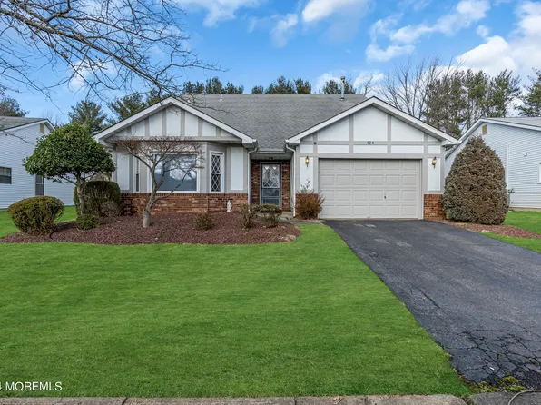 124 Murray Hill Terrace, Marlboro, NJ 07746