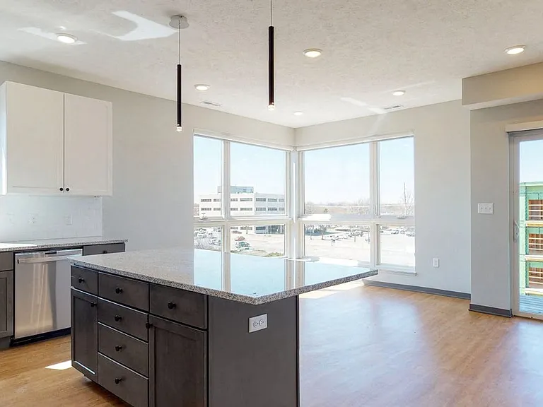 Shine (C2) 2 bedroom - Slate finish