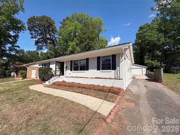 2nd image of 1815 Weststone Dr