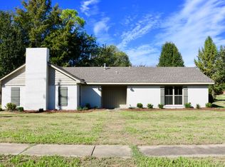 1800 Lawndale Dr, Tupelo, MS 38801