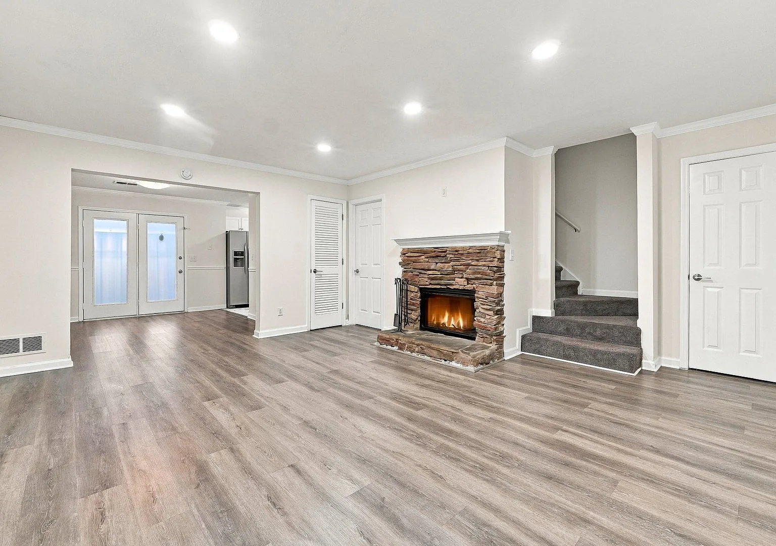 2BR Townhouse in Roswell — Photo 4