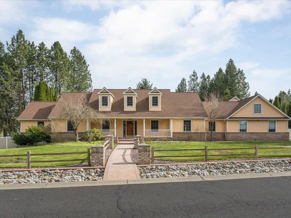 5222 E Woodglen Rd, Mead, WA 99021