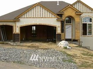 2308 SW 9th St, Puyallup, WA 98372