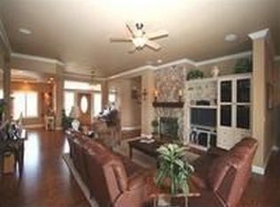5328 E Black Oak Dr, Stockton, CA 95212