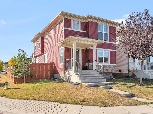 61 E Taralake St NE, Calgary, AB T3J 0J5