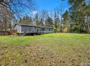 6044 SW Old Clifton Rd, Pt Orchard, WA 98367