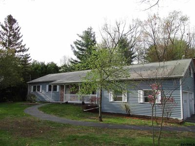 6 Huckleberry Ln, Ballston Lake, NY, 12019