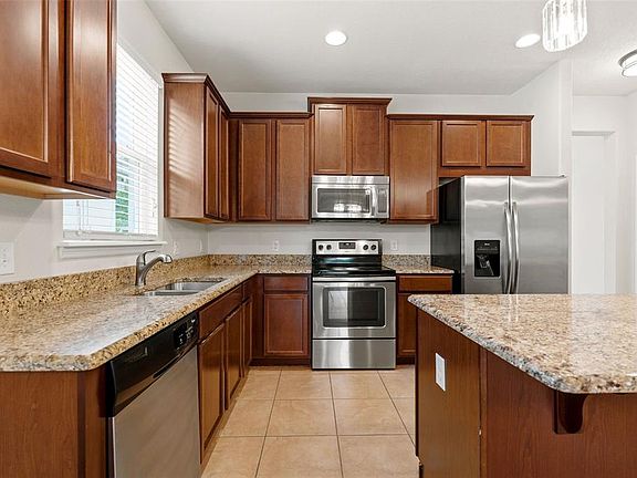 2nd image of 4850 SOUTHLAWN AVENUE